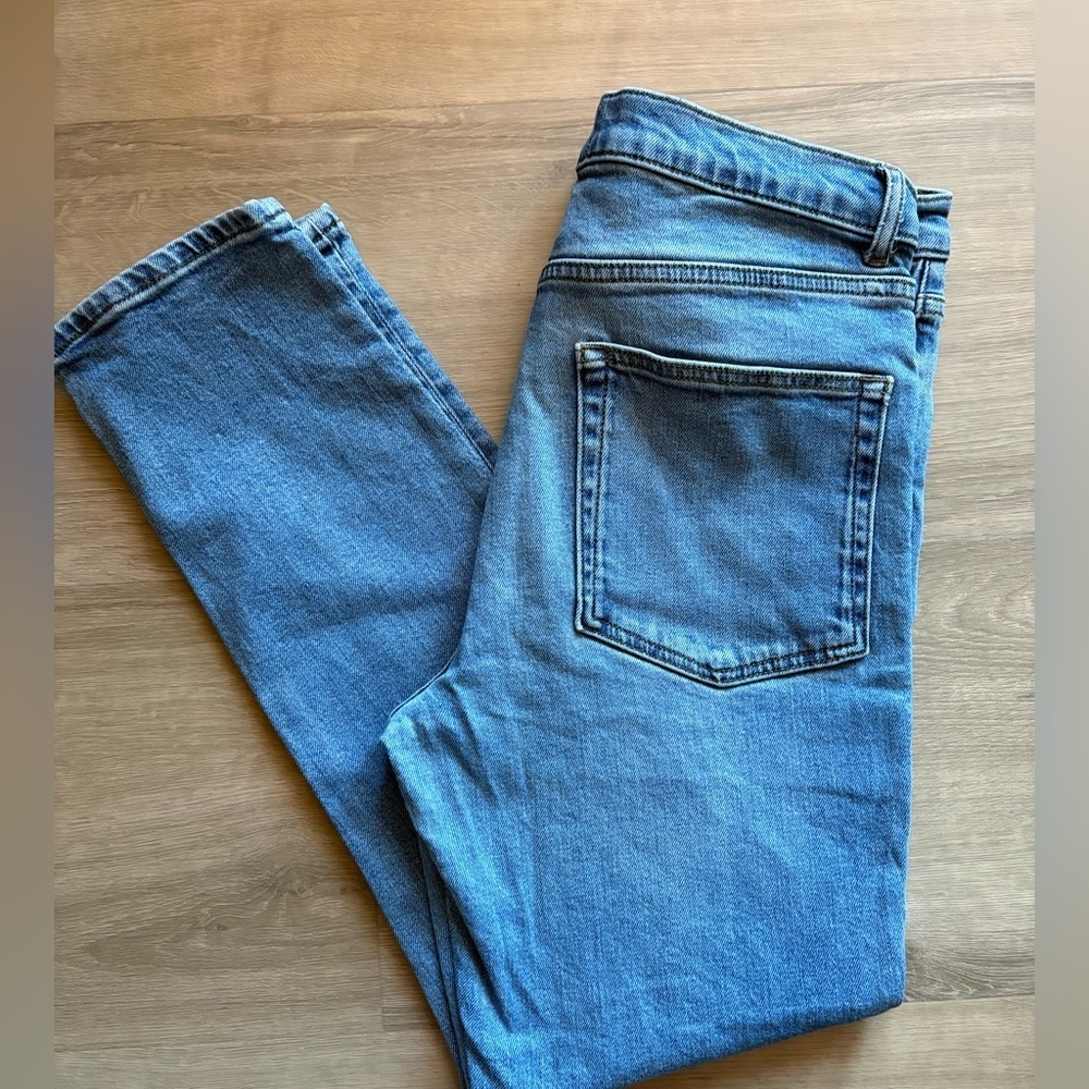 Reformation High Waist Skinny Jeans in Medium Blue Wash size 30